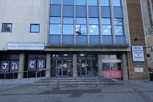 Luton Library Theatre - Thumbnail