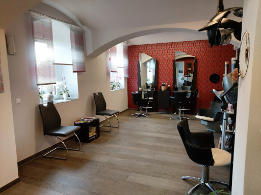 SaVo Frisuren