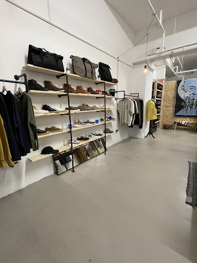 Unit 17 Store - Visual