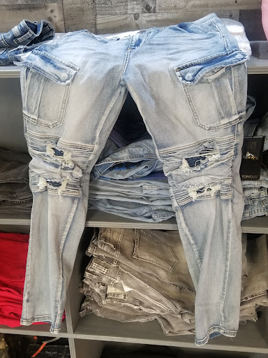 Men's Clothing Garage - Thumbnail