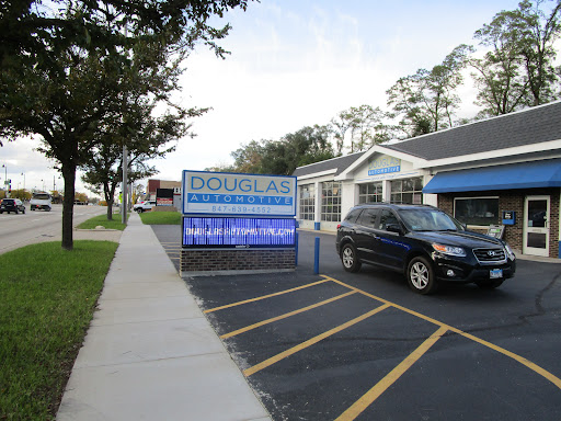 Douglas Auto – Fox River Grove
