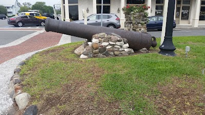 Photos of Riverview Hotel