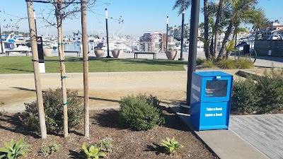 Sidewalk Library