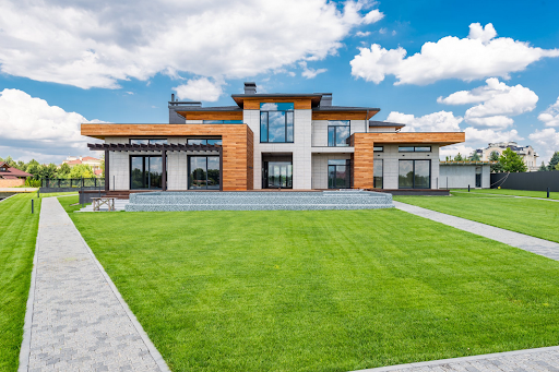 Berlin First GmbH - Immobilienmakler - Thumbnail