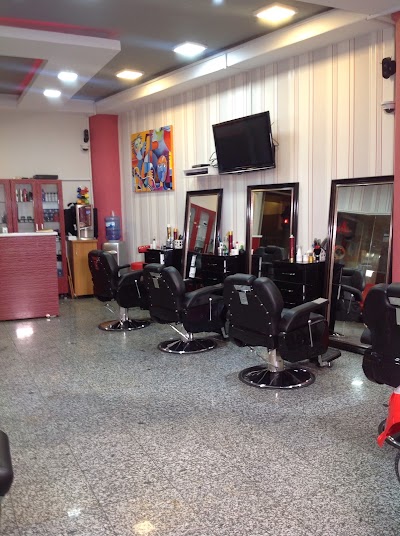 Photos of Diplomat hair salon