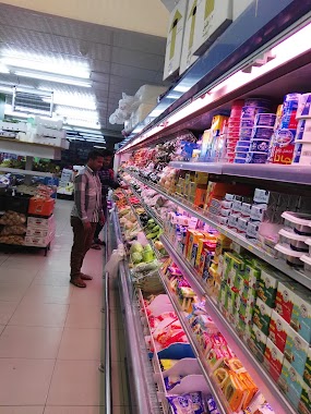 Sama Sama Supermarket, Author: Noor Mohammad