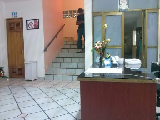 Clinica Robles Gallery - Mexico