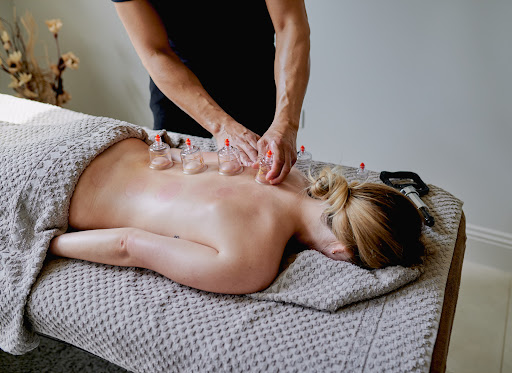 ME TIME - Massage & Body Sculpt