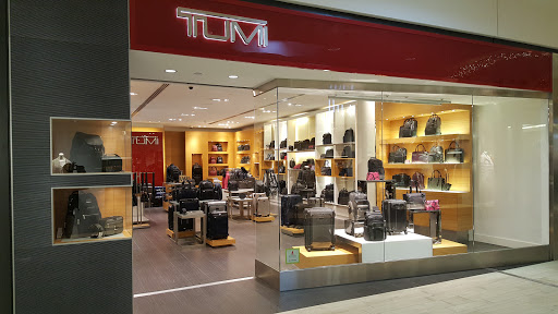 TUMI Store - Edina - Thumbnail