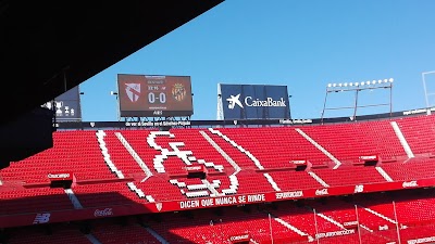 Photos of Ramon Sanchez-Pizjuan Stadium