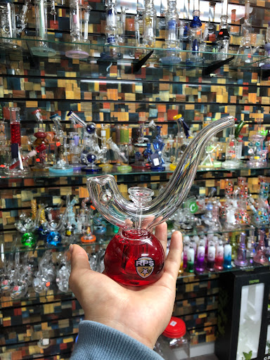 Howdy Smoke & Vape 2 Gallery - United States