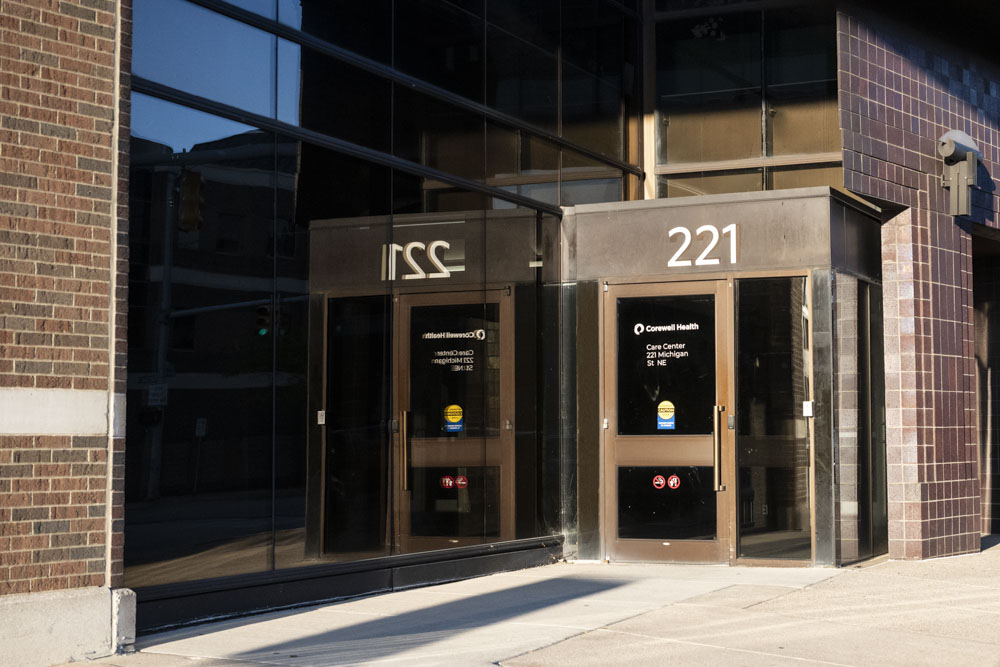 Corewell Health Cardiovascular Services Division Of Cardiothoracic Surgery 221 Michigan St Ne