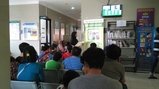 Pulo Gadung District Health Clinics, Author: Reinhard Derru