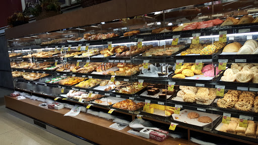 Pete's Fresh Market #8 - Evergreen Park Gallery - United States