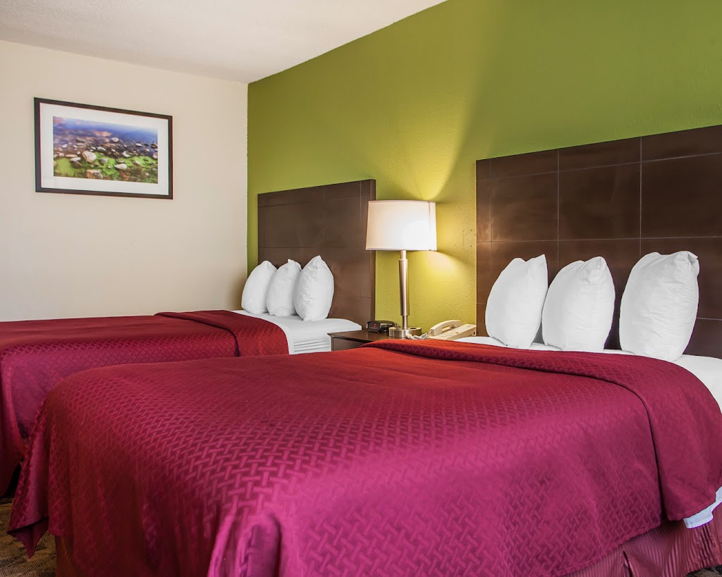 Park Sleep Fly Packages at Quality Inn St Louis Airport