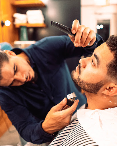 Bodega Barber - Visual
