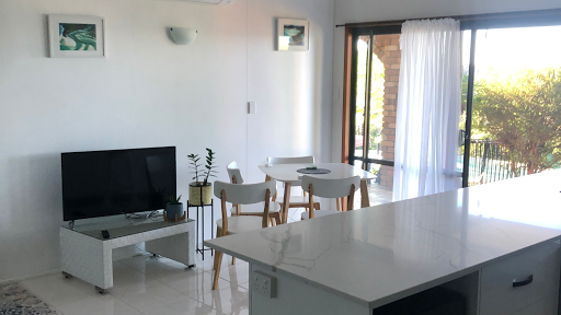 Whitsunday Interior Painting Service - Thumbnail