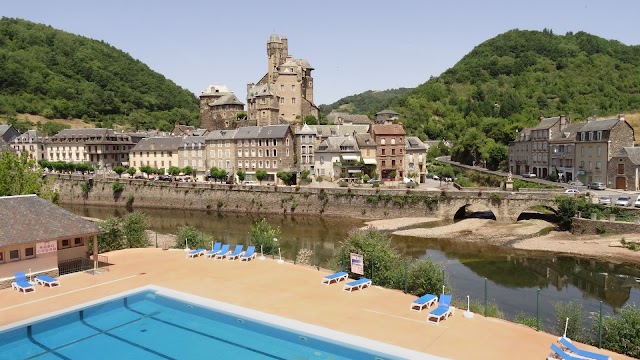 Place around image