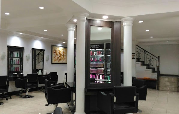 Oxa Salon, Author: Niq