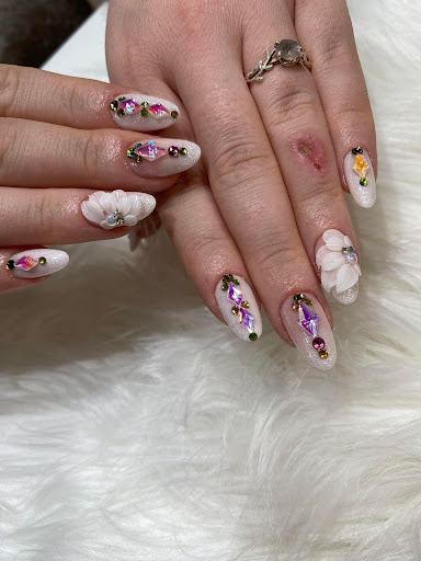 Lu Nails & Spa - Thumbnail