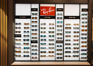 Photo n°11 de Opticien La Chapelle - Cc Hyper U - Krys à La Chapelle-sur-Erdre (Magasin de lunettes de soleil)