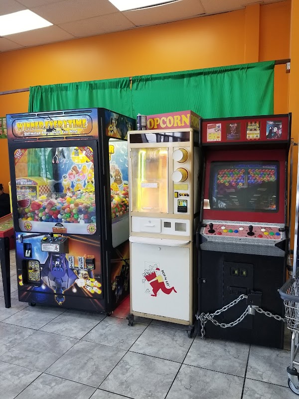 Pico 24 Hour Coin Laundry storefront and entrance in Los Angeles