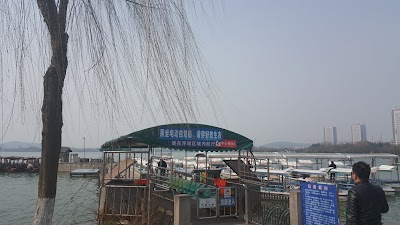 Photos of Lihu Park