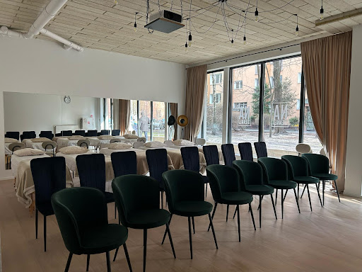 Twoje Miejsce Access Na Siennej– Przestrzeń Access Bars i Wynajem Sali