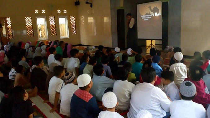 Masjid Al Amanah, Bukit Nusa Indah, Ciputat, Author: Mohammad Misbah