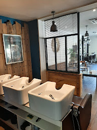 Photo n°22 de Le Salon à Viviers-lès-Montagnes (Salon de coiffure)