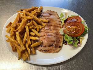 Photo n°41 de Au Square Le Marseillais - Restaurant Calais à Calais (Salle de jeux vidéo)