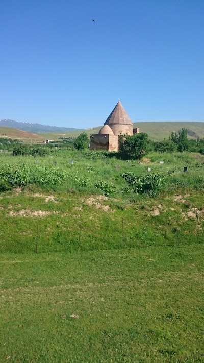 Photos of Ысқақ ата кесенесі (Х-ХІІғ.ғ.)