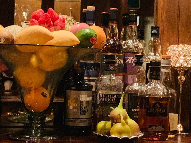 BAR ZANQ fruit cocktail