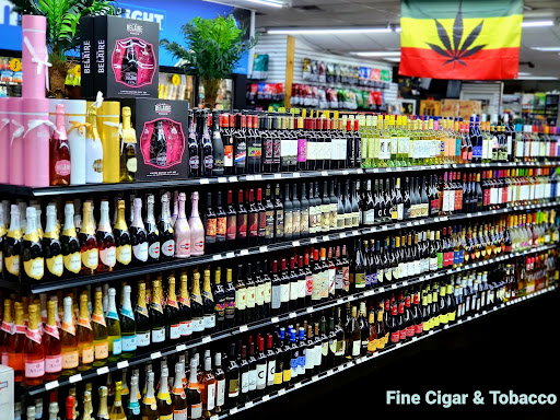 Fine Cigars & Tobacco - Thumbnail