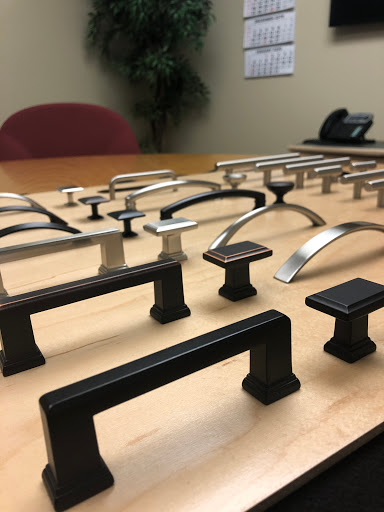 Knobs, Pulls and Things - Visual