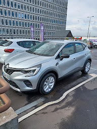 Photo n°7 de Carrefour Location à Saint-Amand-Villages (Agence de location de fourgonnettes)