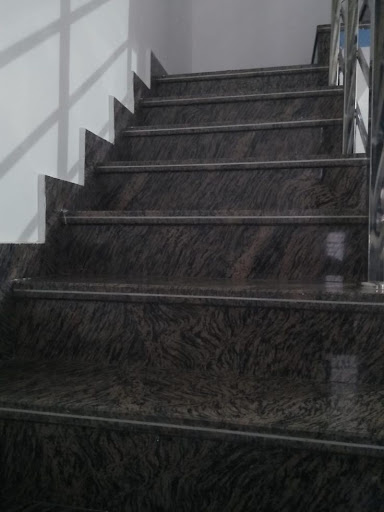 Elevate your space with the timeless elegance of Baghera Brown Granite, a stunning natural stone… post image