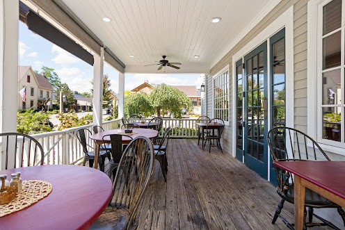 Photo of Artists Colony Inn & Restaurant