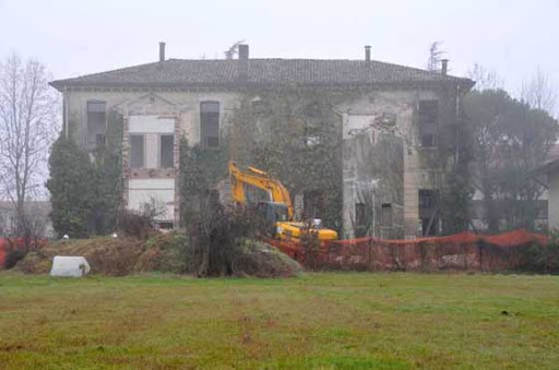 Ex sedime della Sezione di Sanità delle scuole elementari di Fornaci