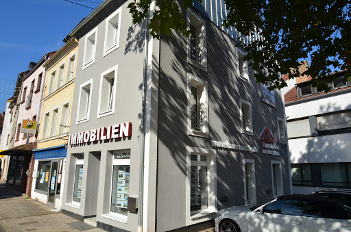 Immobilien am Kirchplatz -Merzig www.haus-merzig.de