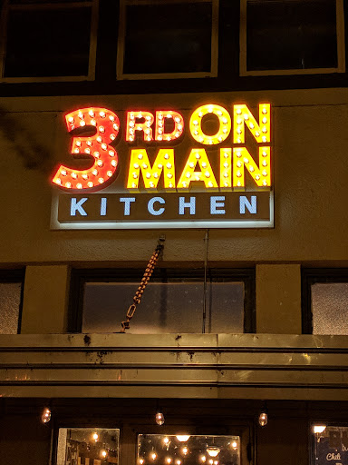 3rd On Main - Visual