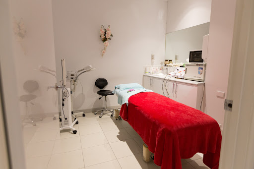 Beauty 4 Life - Altona Gate - Thumbnail