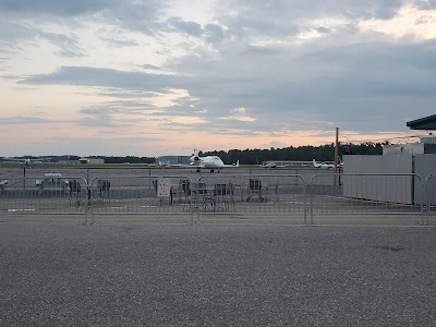 Sanford Seacoast Regional Airport