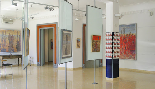 First Art Gallery