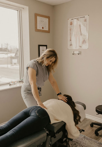 Lindsay Chiropractic & Wellness | Physiotherapy + Massage + Facials + Botox + Skin Care