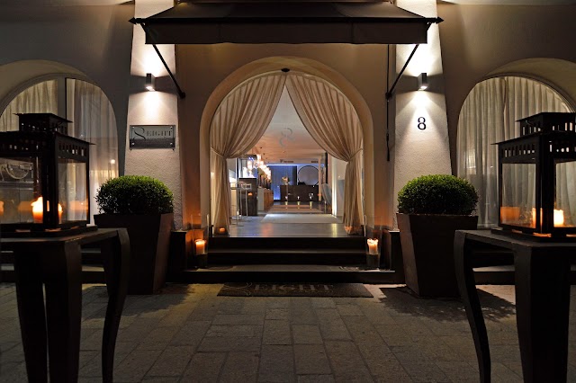 Eight Hotel Paraggi