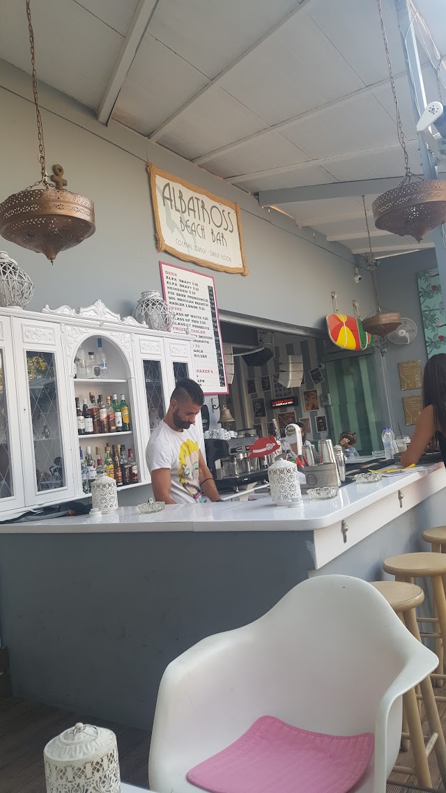 Albatross Bar