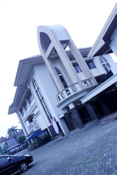 Photos of St. Bartolomeus Catholic Church