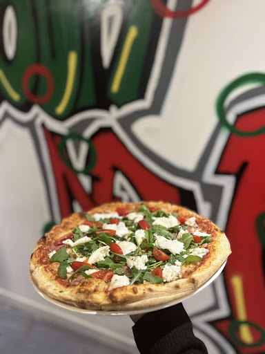 La Tour De Pizz