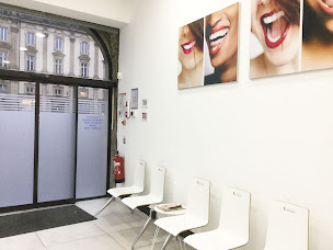 Photo n°3 de Centre Dentaire et d'Ophtalmologie Lyon 1 Terreaux : Dentiste Lyon - Dentylis à Lyon (Orthoptiste)